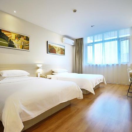 Hanting Hotel Shanghai Xujiahui Bagian luar foto